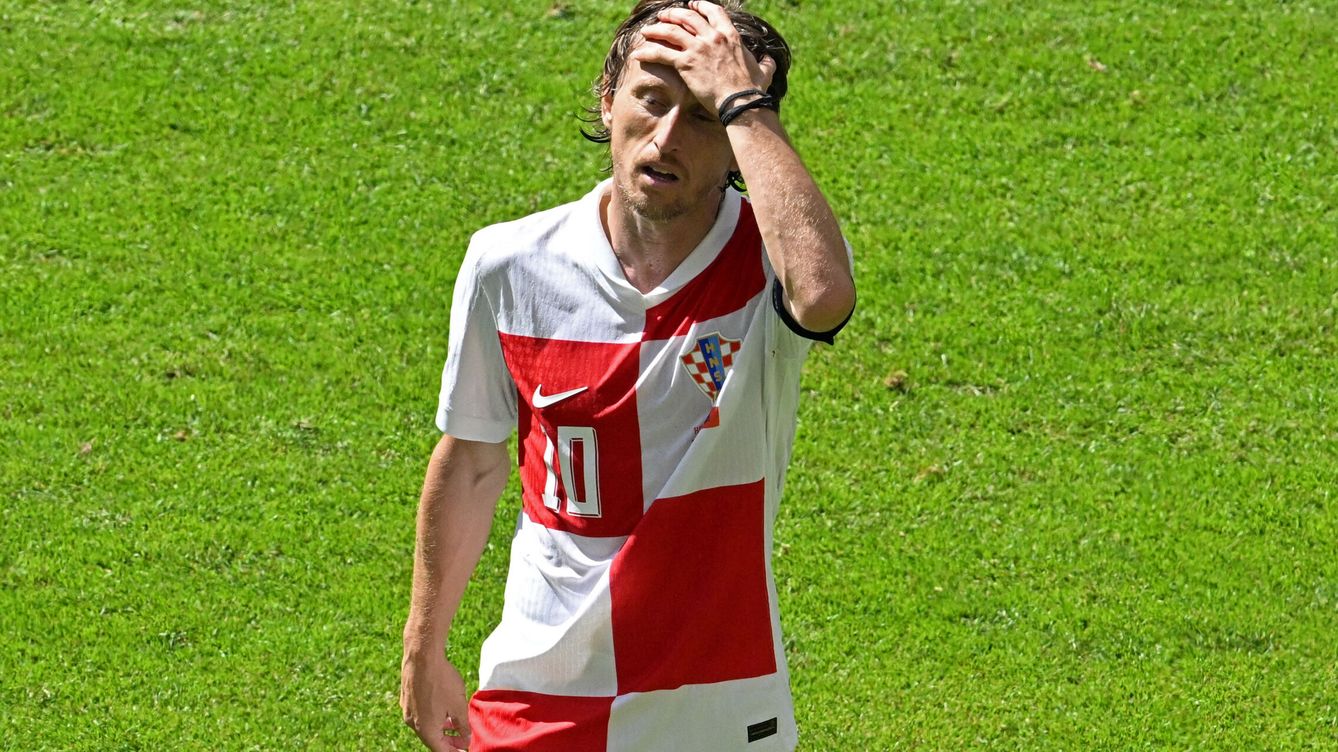 Foto: Modric se desespera en el partido contra Albania. (REUTERS Carmen Jaspersen)