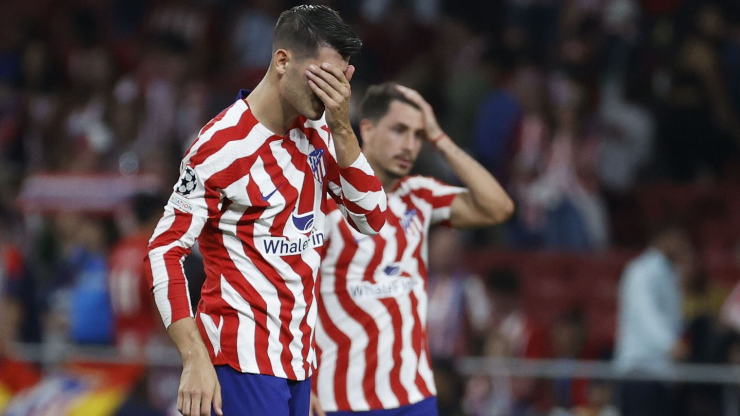 Álvaro Morata reacciona tras ser eliminado de la Champions. (EFE/Juan Carlos Hidalgo)