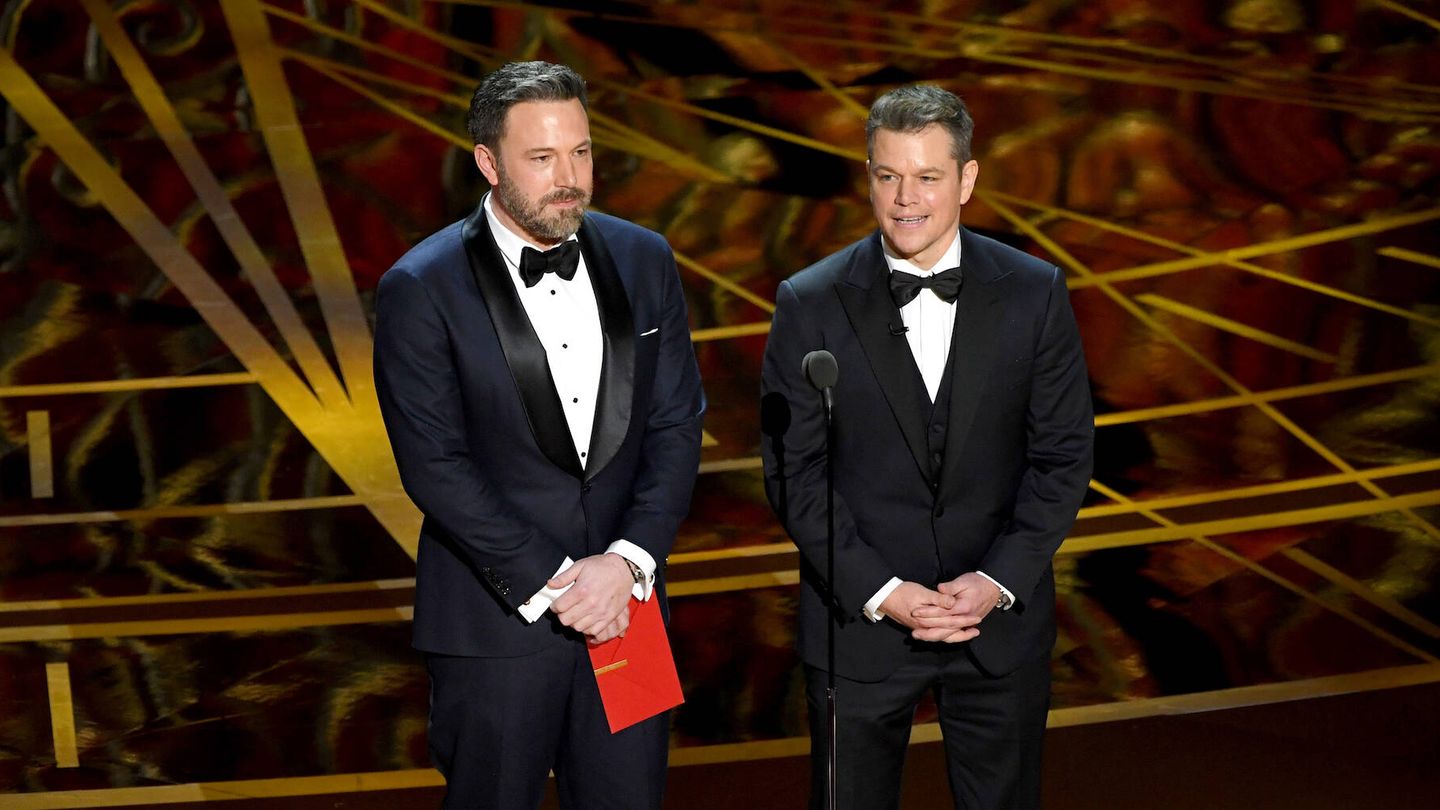 Affleck y Damon, en los Oscar de 2017. (Getty)