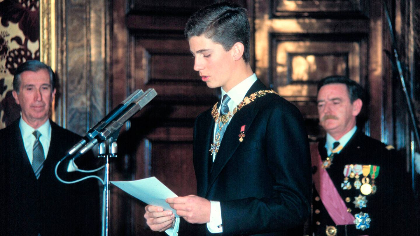 Felipe VI, entonces Príncipe de Asturias, en su jura de la Constitución. (Congreso de los Diputados)