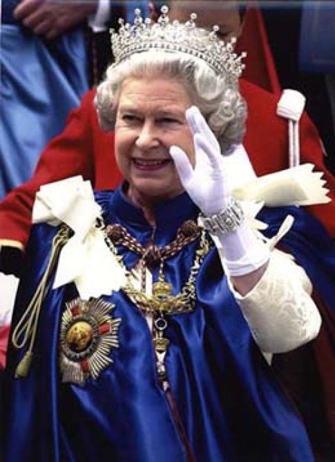 Foto: Isabel II despide a su joyero real tras 160 años de servicio