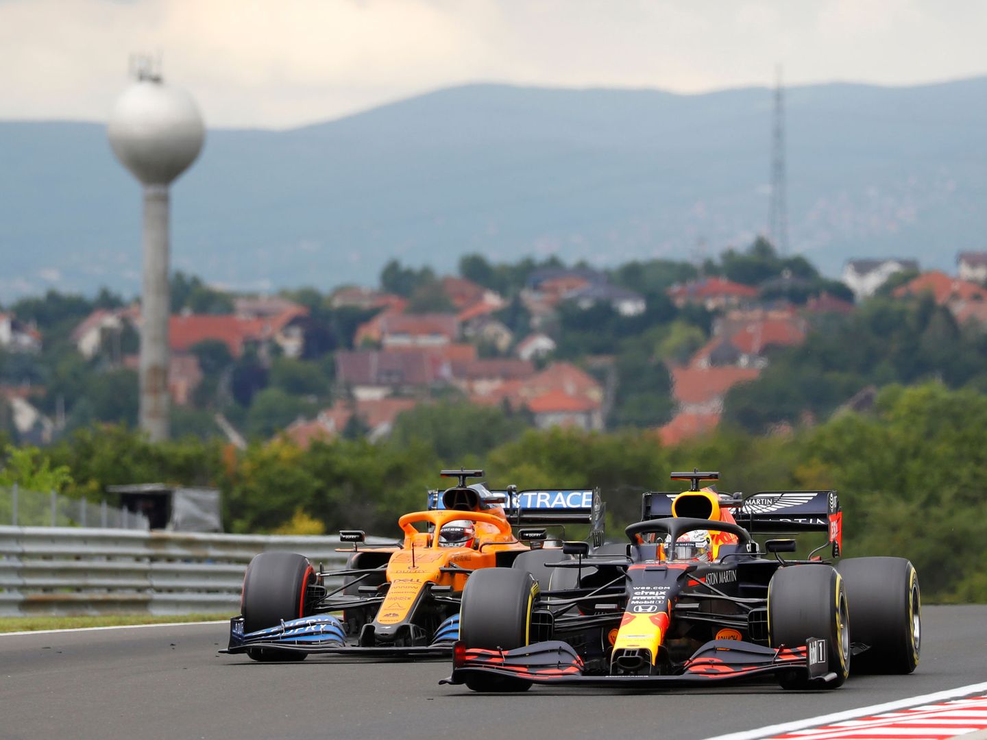 El piloto español teme quedar expuesto ante la degradación en la primera parte de la carrera. (Reuters)