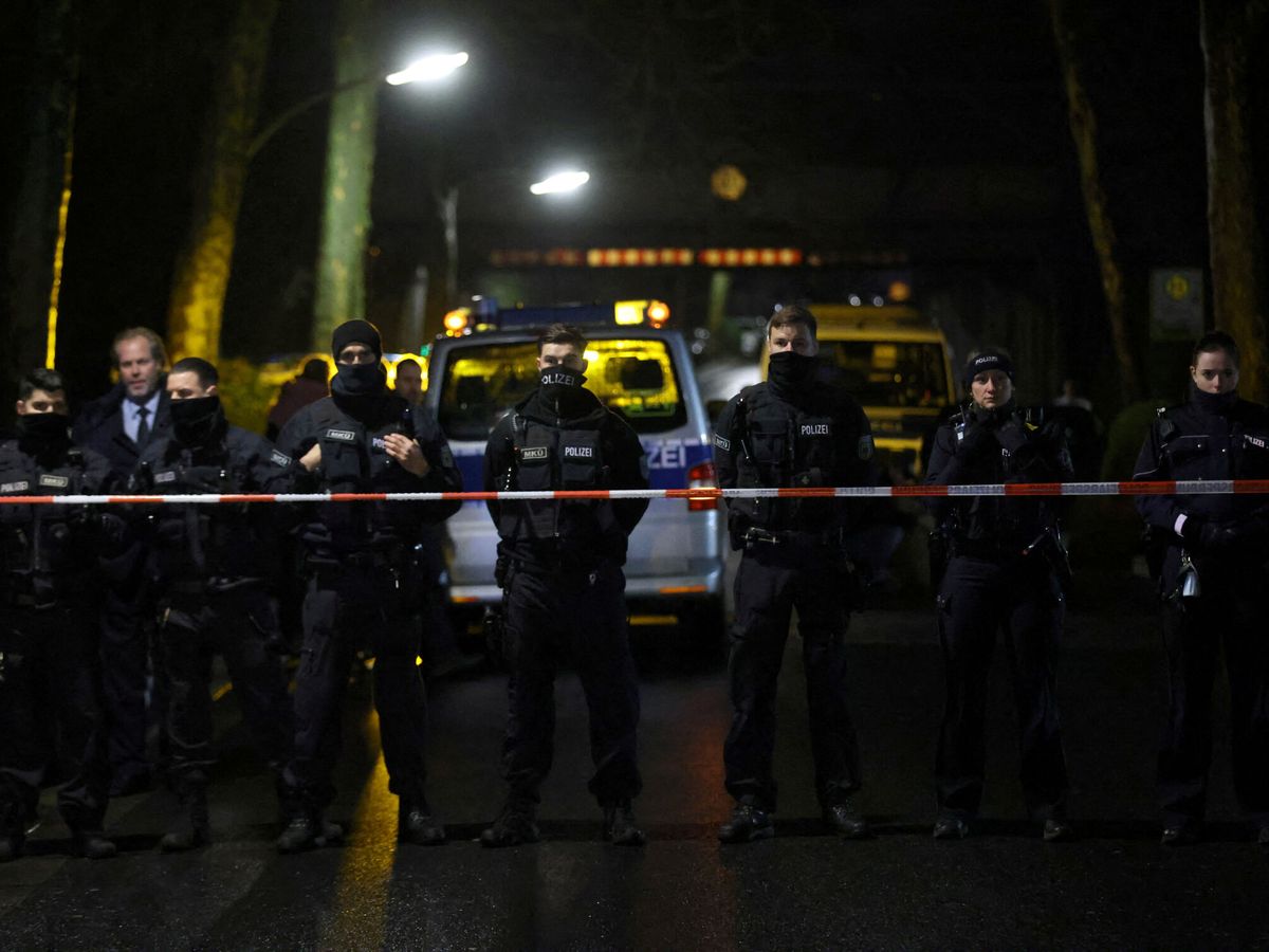 Foto: La Policía cerca del lugar de los hechos. (Reuters/Thilo Schmuelgen)