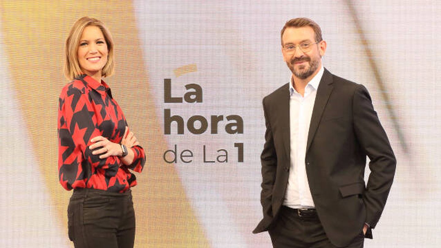 Marc Sala y Silvia Intxaurrondo, nuevos presentadores de 'La hora de la 1'. (TVE)