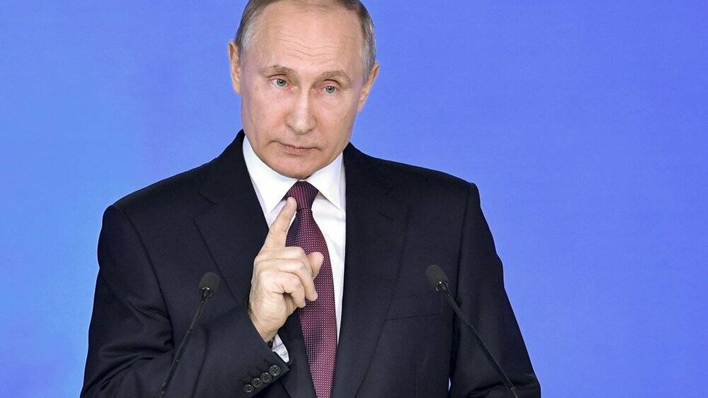 Putin durante su discurso presentando sus seis 'armas del fin del mundo'