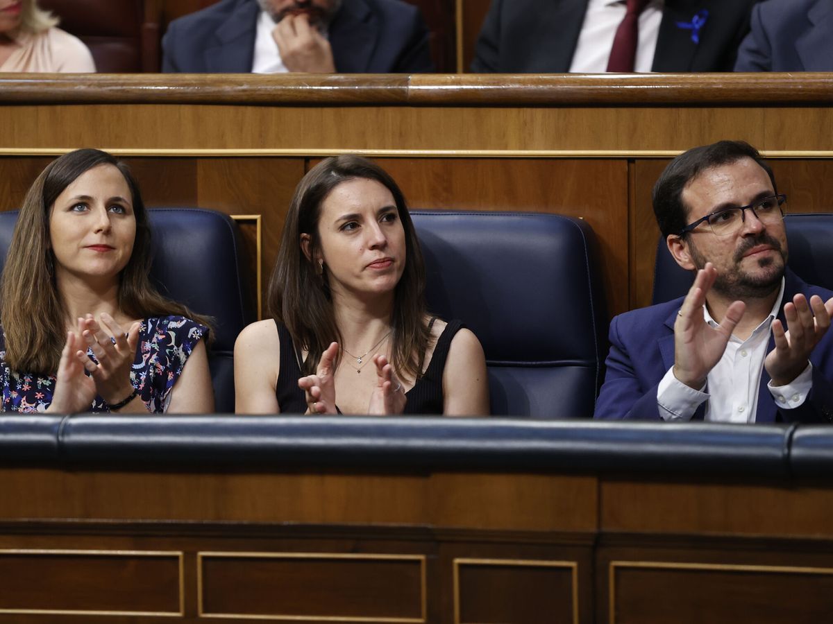 Foto: Ione Belarra, Irene Montero y Alberto Garzón en la primera jornada del debate del estado de la nación. (EFE/Chema Moya)
