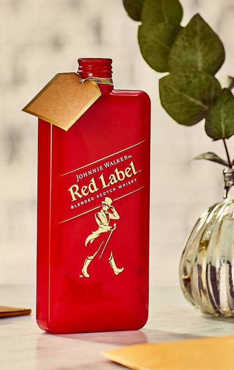 La Red Label de Johnnie Walker, el whisky más popular del mundo.