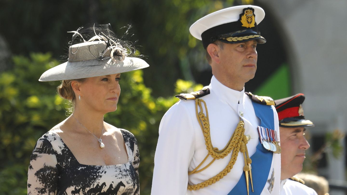 El príncipe Eduardo y su esposa, Sophie, en una imagen de archivo. (EFE/A. Carrasco Rage)