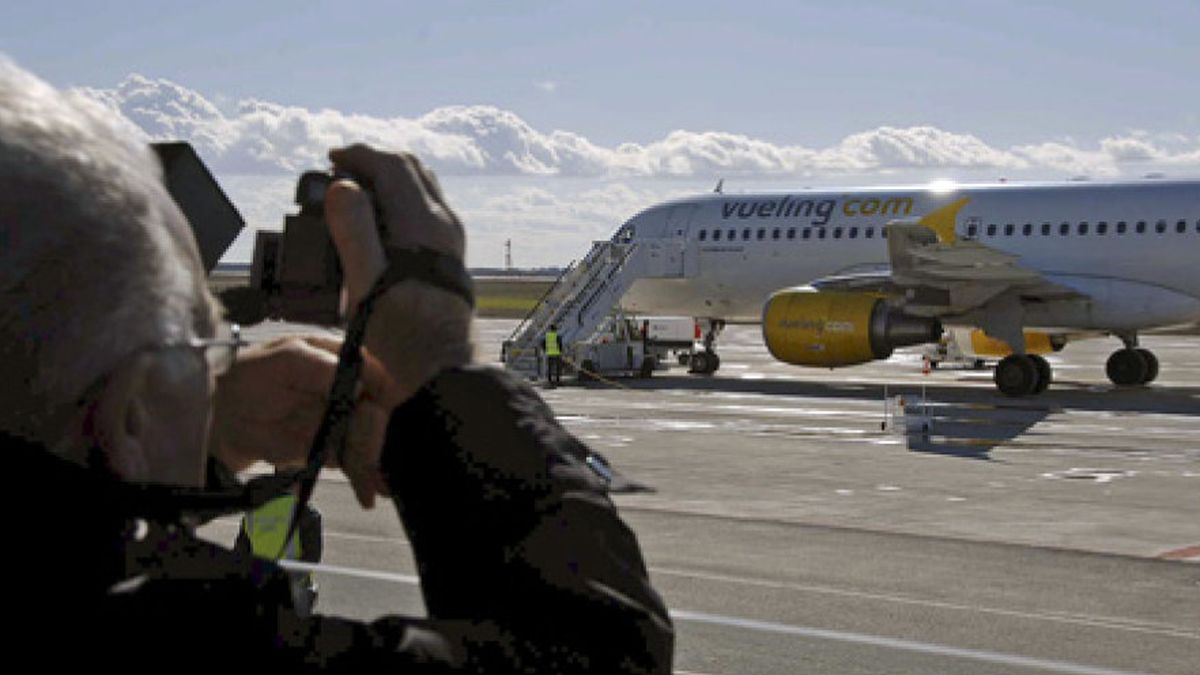 Pilotos de Iberia amenazan con una ‘huelga de celo’ por las cesiones a las low cost