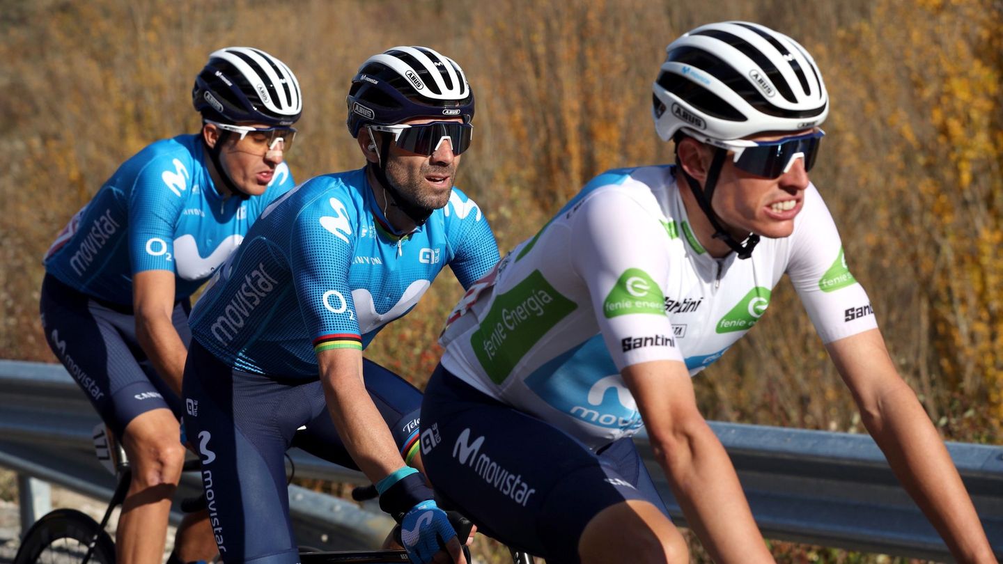 Valverde, en una etapa de La Vuelta el año pasado. (EFE)