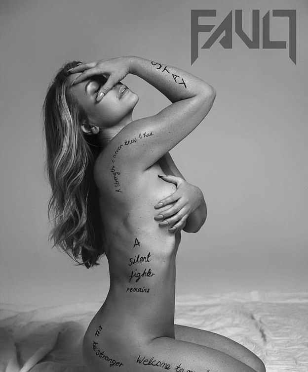 Foto: La cantante Anastacia posa desnuda para la revista 'Fault Magazine' (Foto: Andrés de Lara)