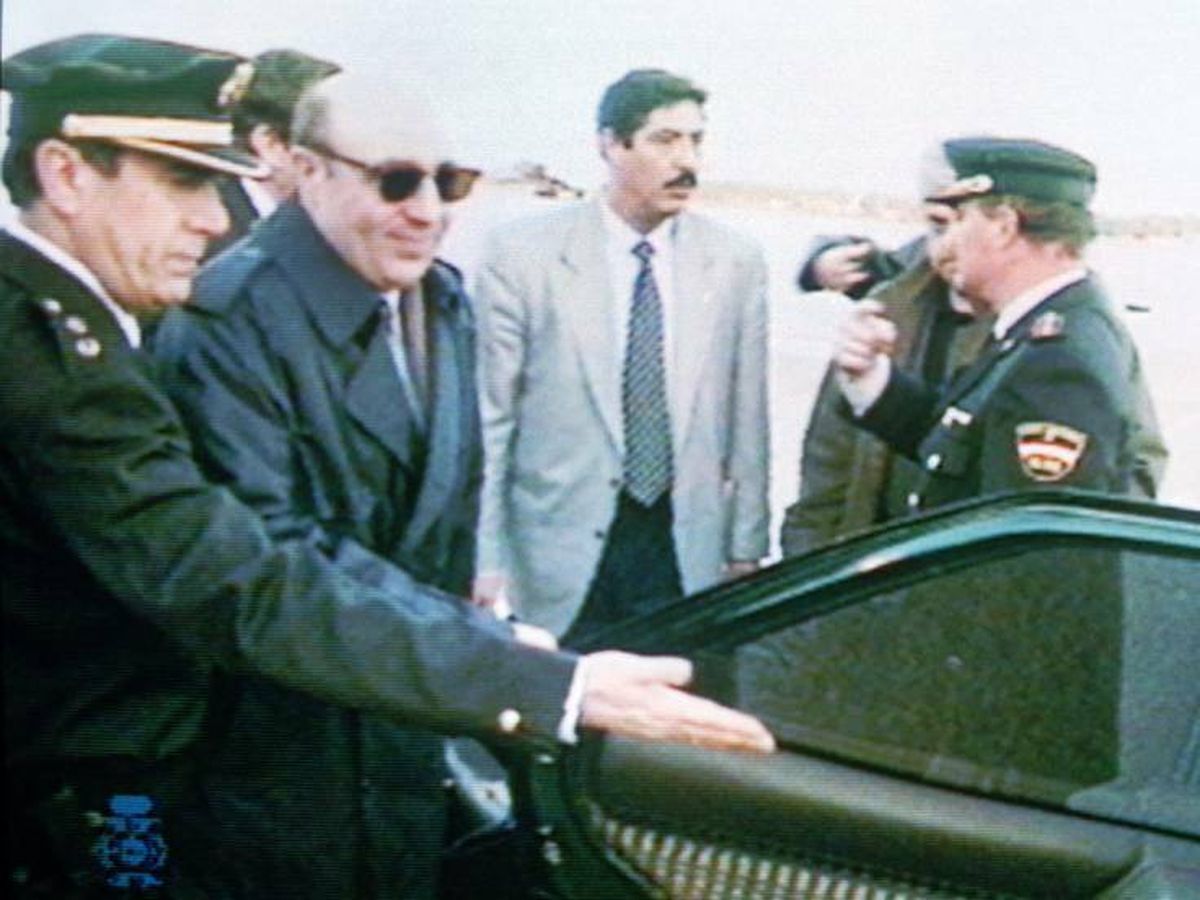 Foto: Momento de la llegada de Luis Roldán a España tras su fuga.