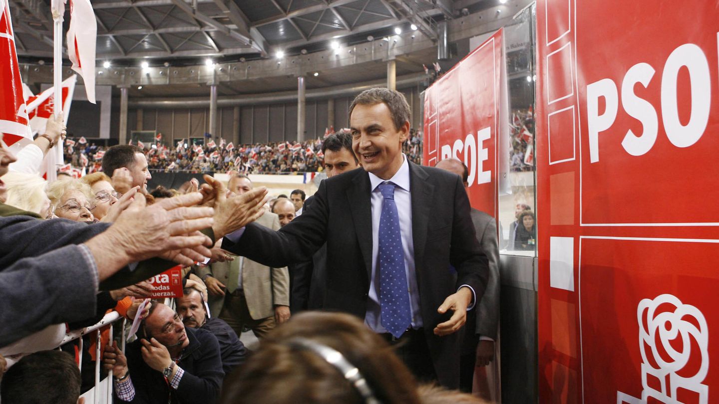 El expresidente Rodríguez Zapatero, durante un acto de campaña. (EFE)