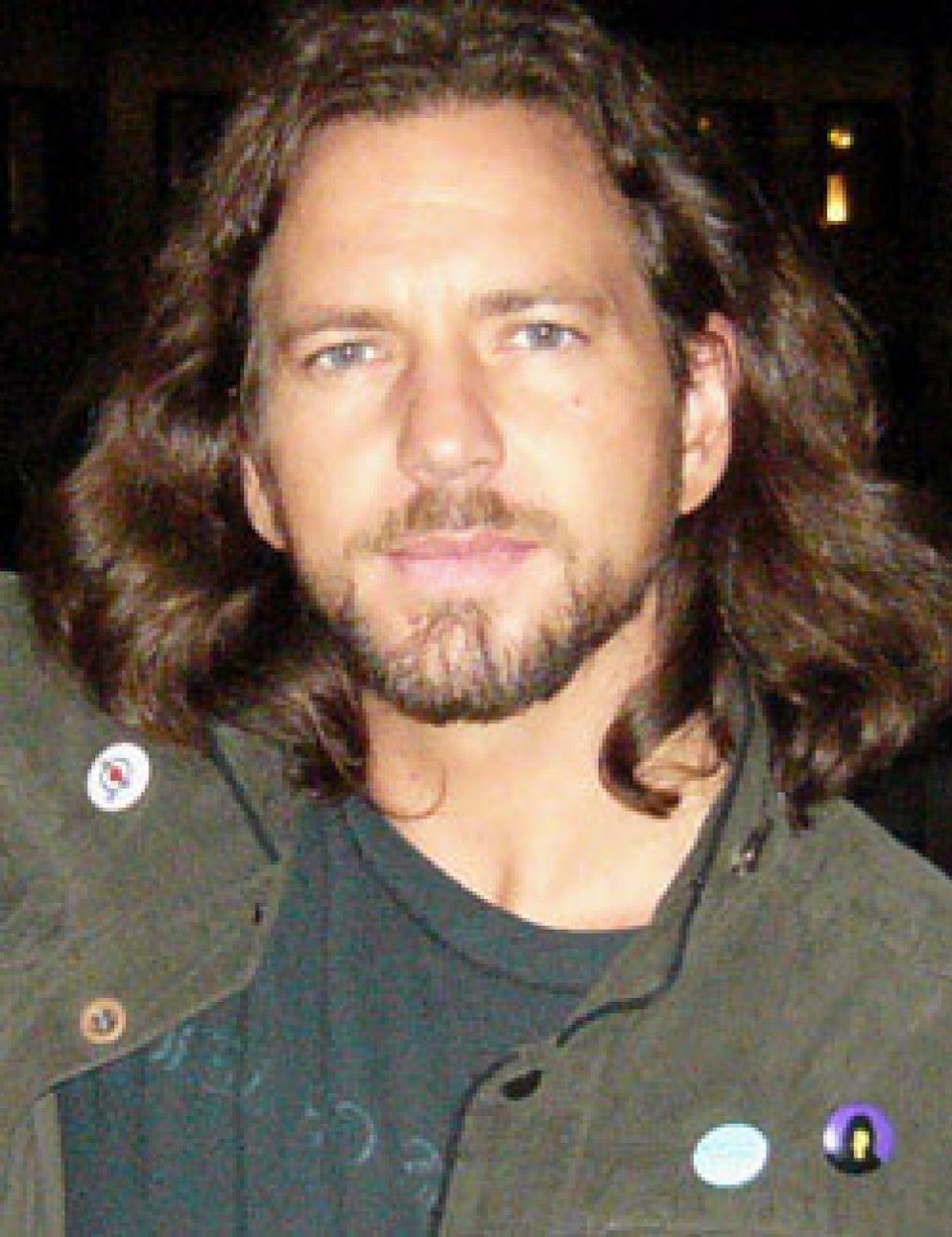 Foto: La voz de Pearl Jam, Eddie Vedder, debuta en solitario con la banda sonora del próximo filme de Sean Penn