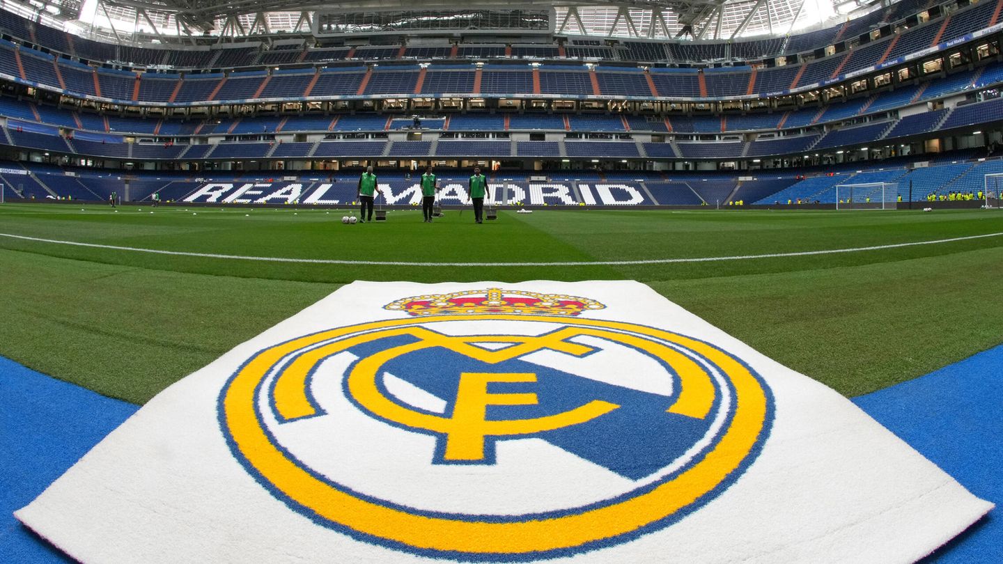 Real Madrid: El Real Madrid ya luce el nuevo escudo de campeón del mundo