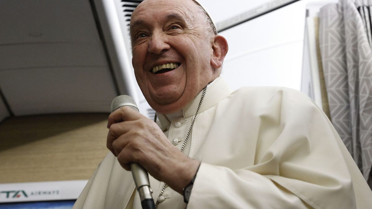El Papa no descarta su dimisión: "La puerta está abierta. Es una opción muy normal"