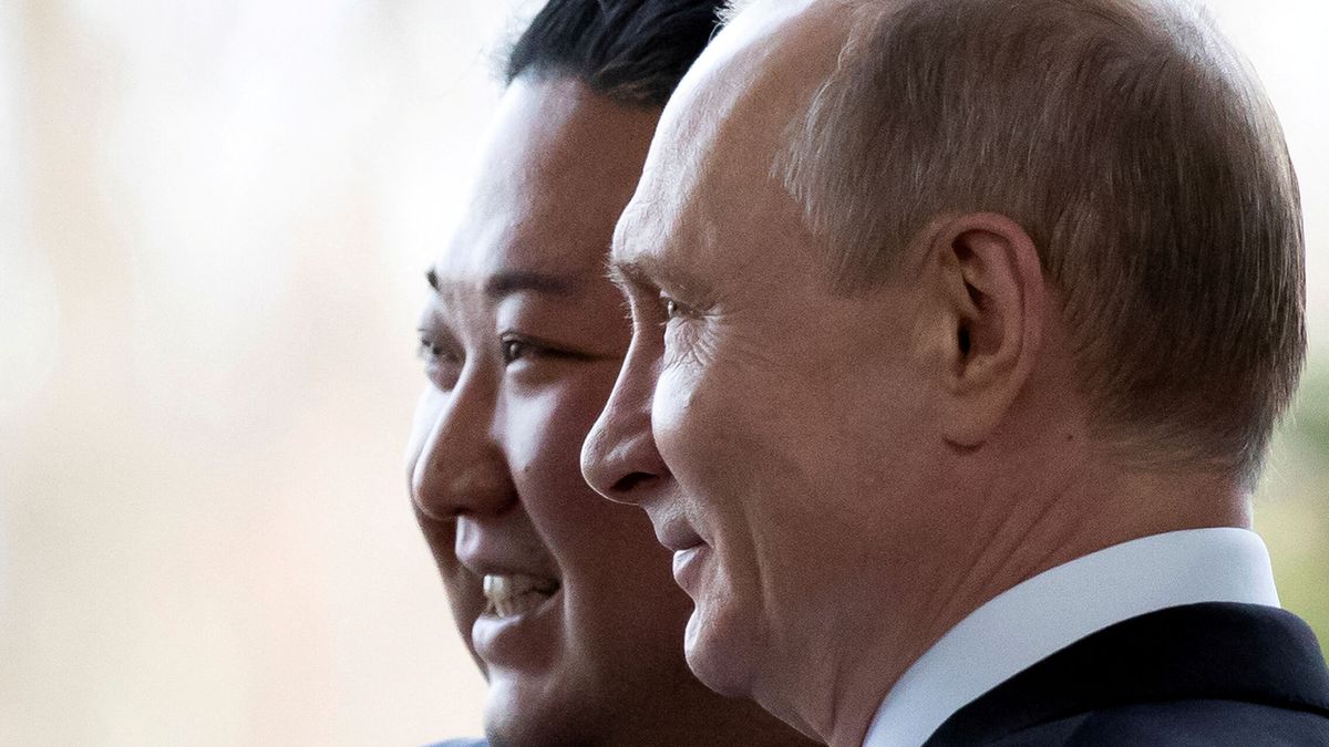 La alianza que no te sorprendería: Corea del Norte acude al 'rescate' de Rusia 