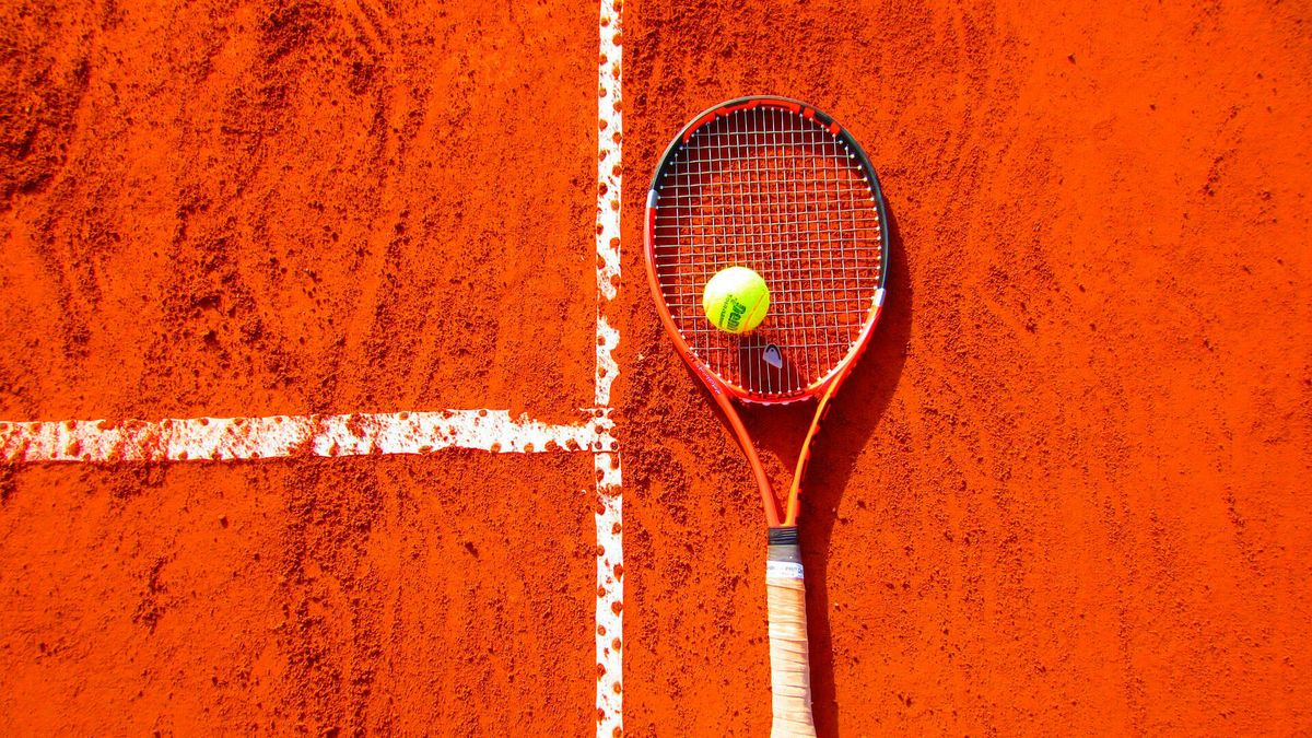 Cómo (intentar) ser un auténtico Rafa Nadal: qué necesitas para introducirte en el tenis