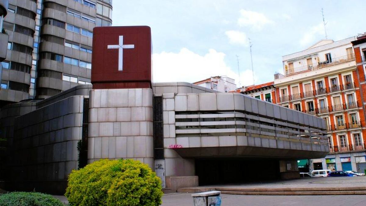 Desde una iglesia que parece una sandwichera hasta un arquitecto indio: seis 'pifias' que afean Madrid