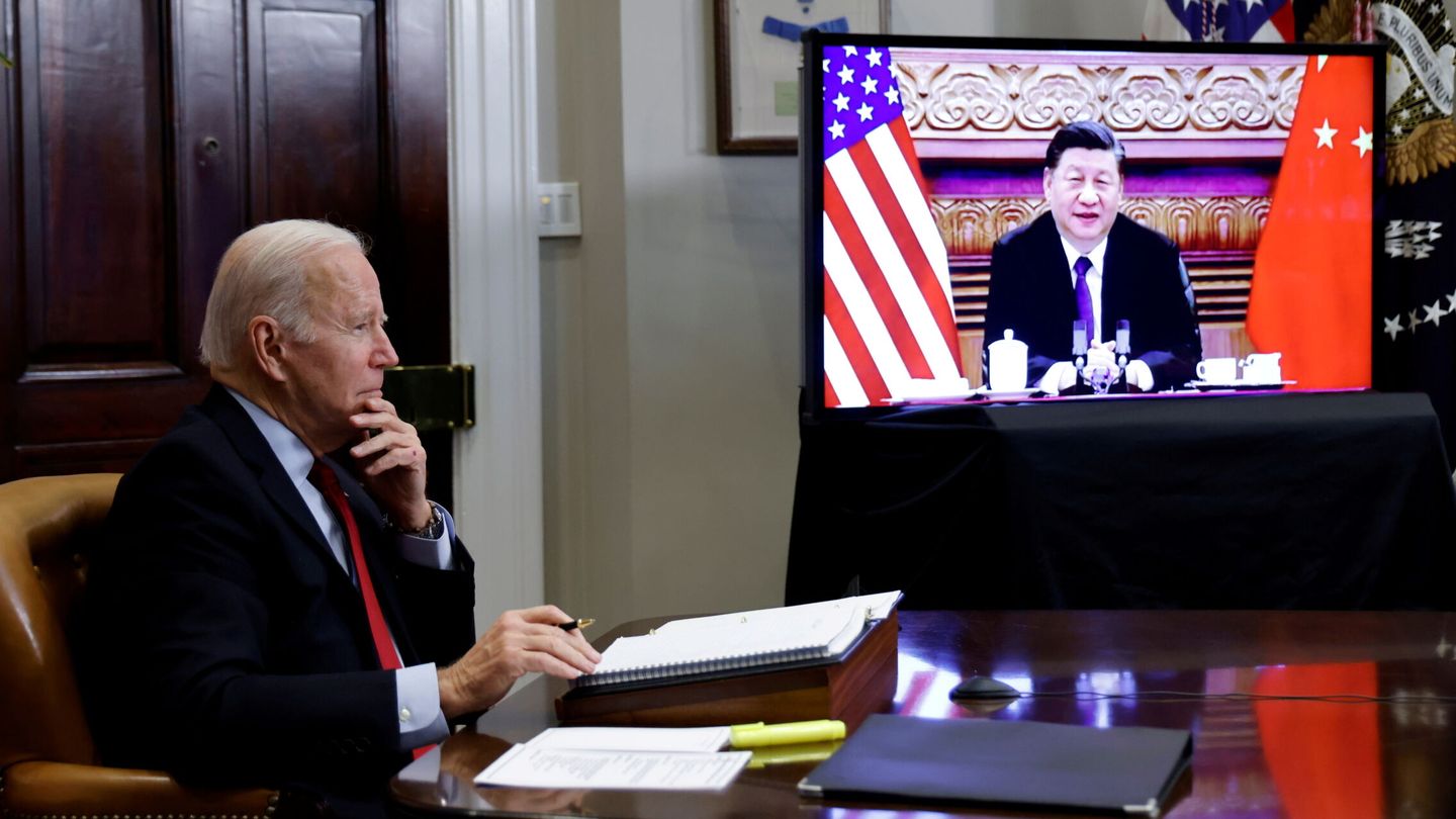 Joe Biden y Xi Jinping. (Reuters/Jonathan Ernst)