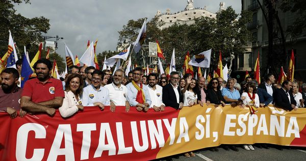 Foto: ManifestaciÓn convocada por societat civil catalana (scc)