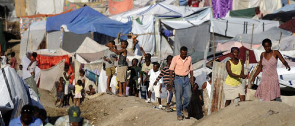 Foto: En los campamentos haitianos empieza a imponerse el orden ante la adversidad