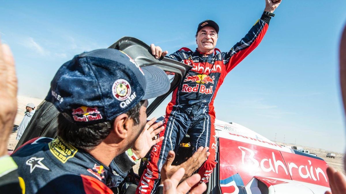 Carlos Sainz brilla en el desierto y gana su tercer Dakar, el rally más duro del planeta