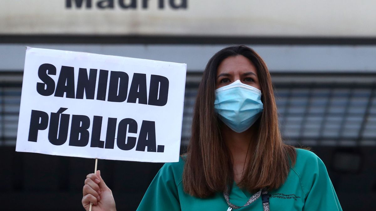 Los MIR se hartan y convocan una huelga por el "abandono" de la sanidad madrileña