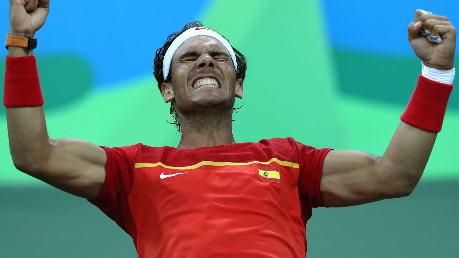 Foto: Rafa Nadal celebra la clasificación para la final de dobles (EFE)