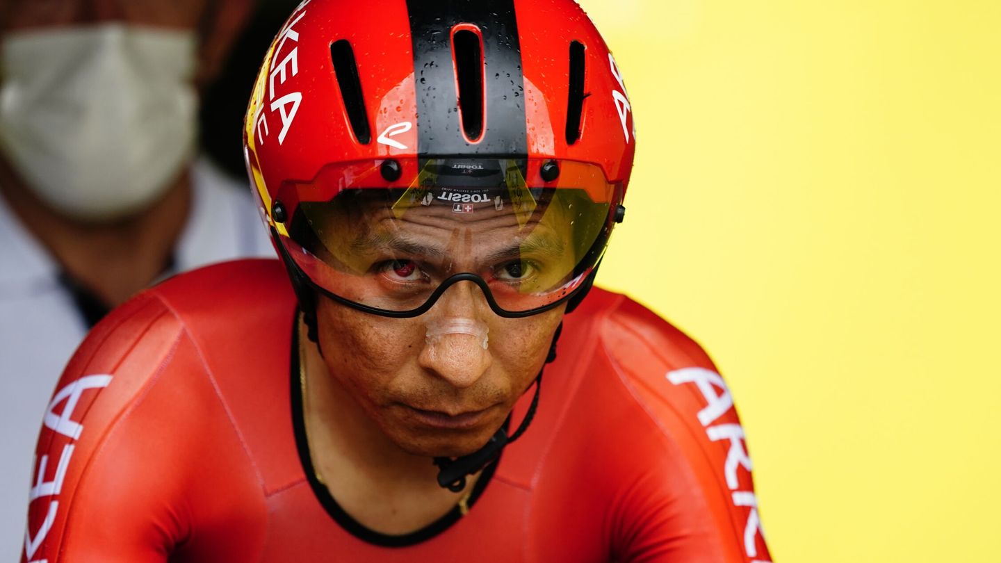Nairo Quintana, antes de una etapa del Tour. (EFE/Guillaume Horcajuelo)