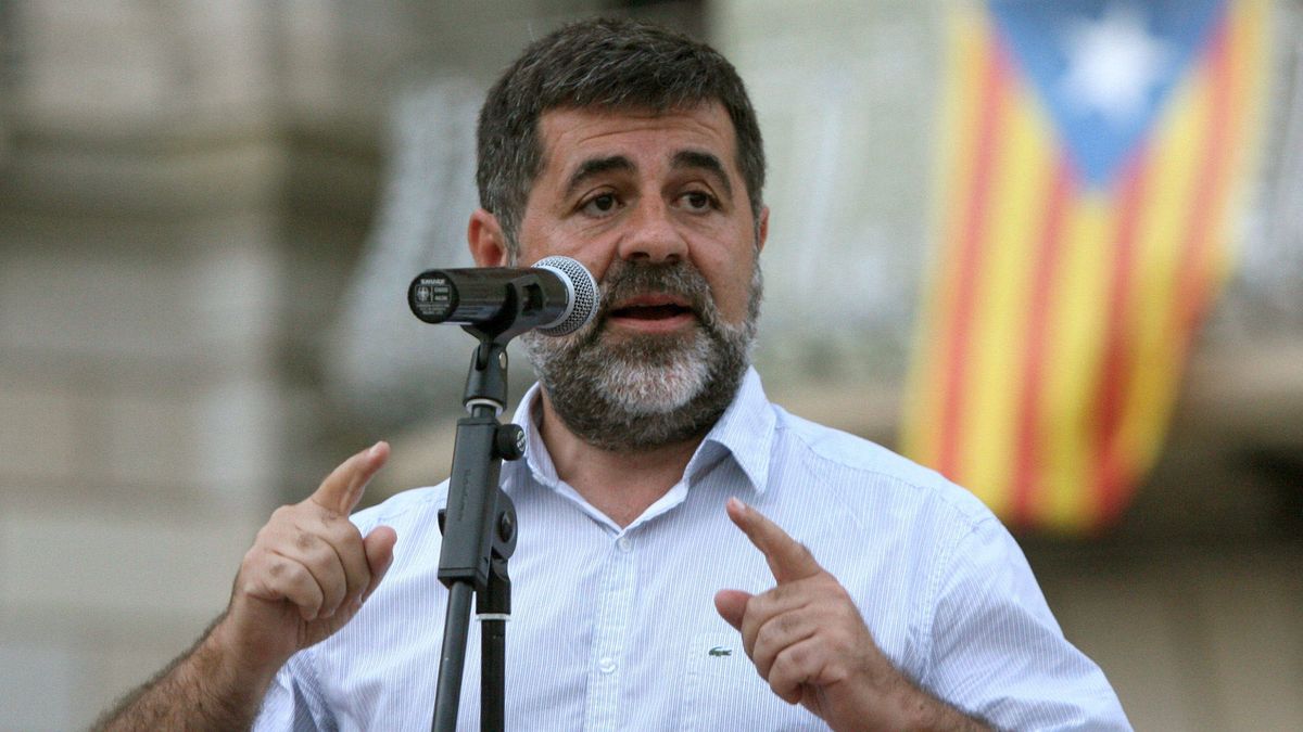 El núcleo duro de Jordi Sànchez le arropa en la huelga de hambre iniciada en la cárcel