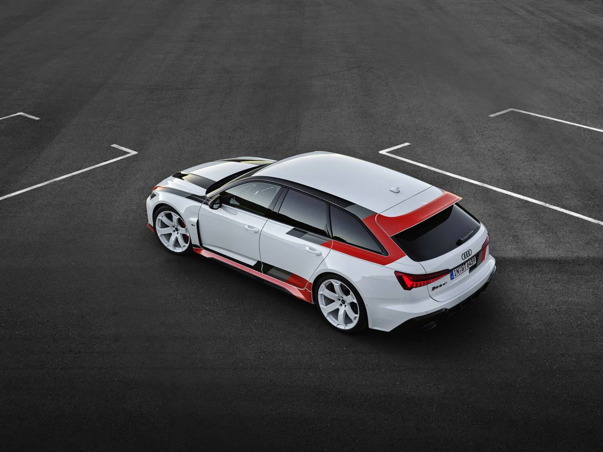 Foto: El RS 6 Avant GT está decorado con colores de competición de la marca. (Audi)