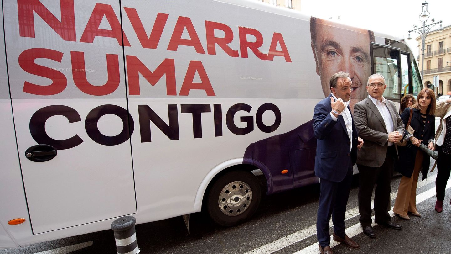 Imagen de la apertura de campaña electoral para las elecciones Autonómicas, Municipales y Europeas. El Partido de coalición Navarra Suma (UPN, Cs, PP) con los candidatos al Gobierno de Navarra. (EFE)