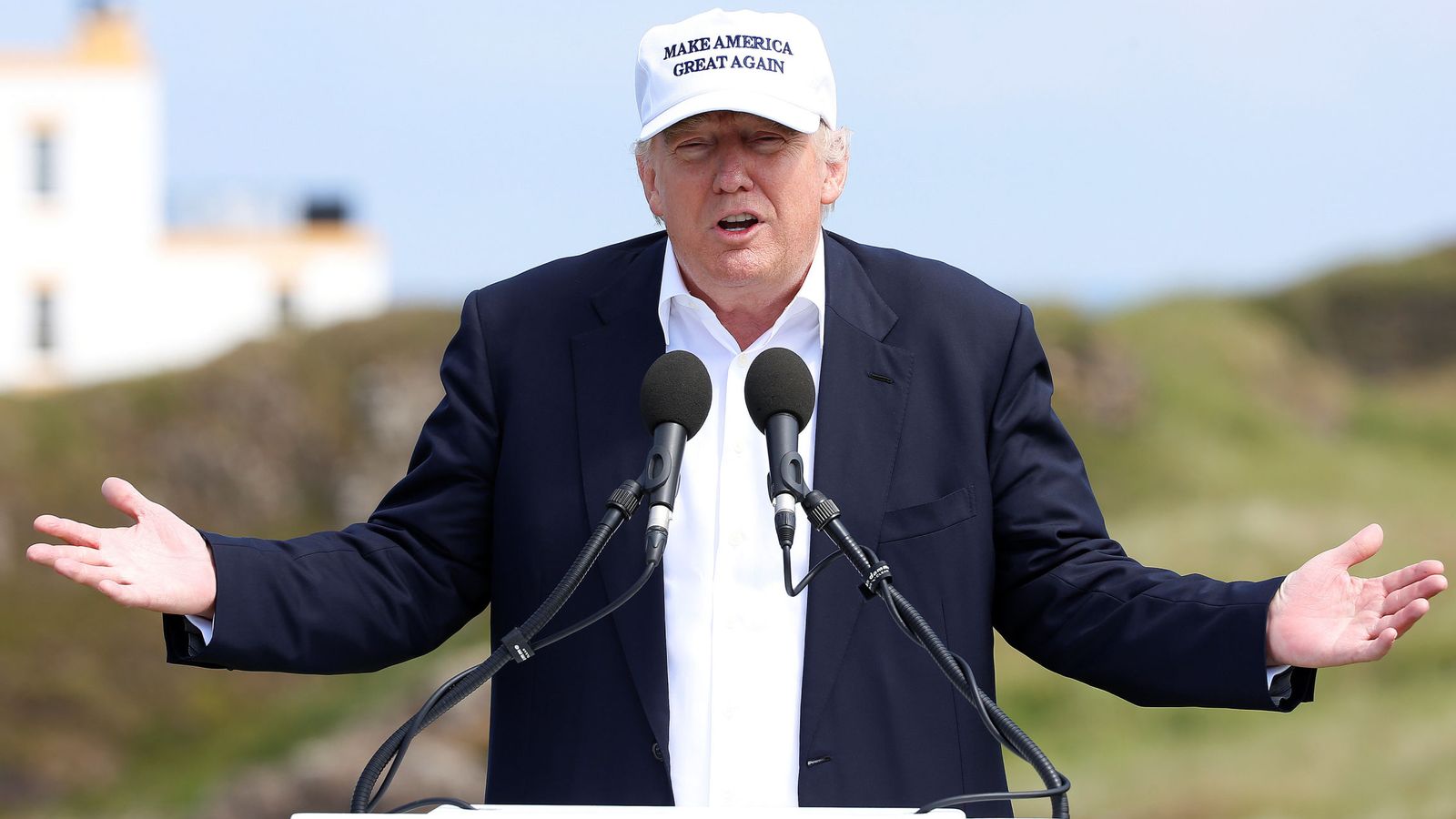 Foto: El candidato republicano Donald Trump a la presidencia de Estados Unidos en Escocia. (Reuters)