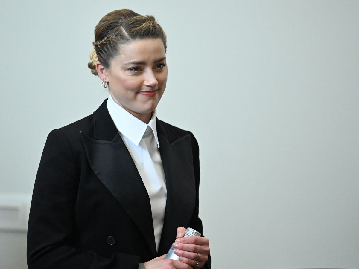 Foto: Amber Heard, en la corte de Virginia cuando comienzan las declaraciones de su equipo. (EFE/Watson)