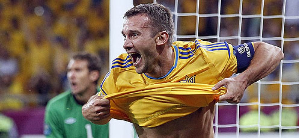 Foto: Un 'doblete' de Shevchenko guía a Ucrania a la victoria sobre Suecia