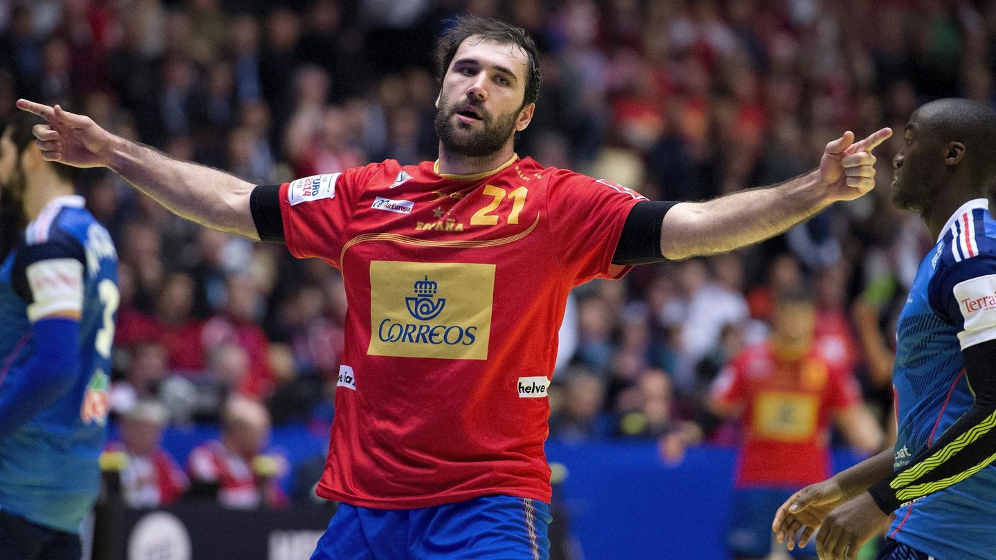 Cañellas celebra uno de los goles con España (Efe). 