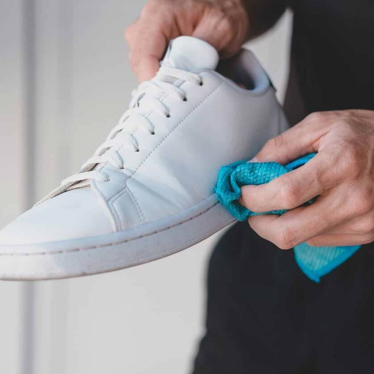 Limpiador para zapatillas blancas