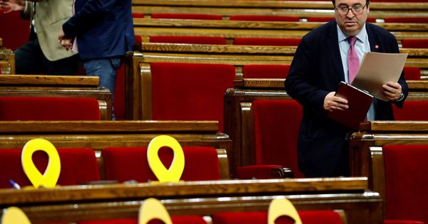 Foto: Miquel Iceta en el pleno del Parlament de Cataluña. (EFE)