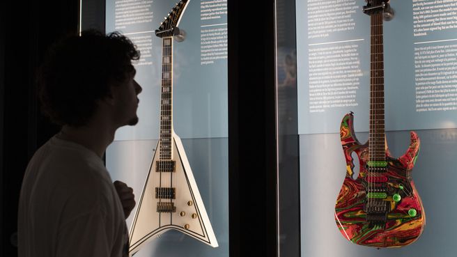 Foto de Un museo de guitarras eléctricas de grandes intérpretes