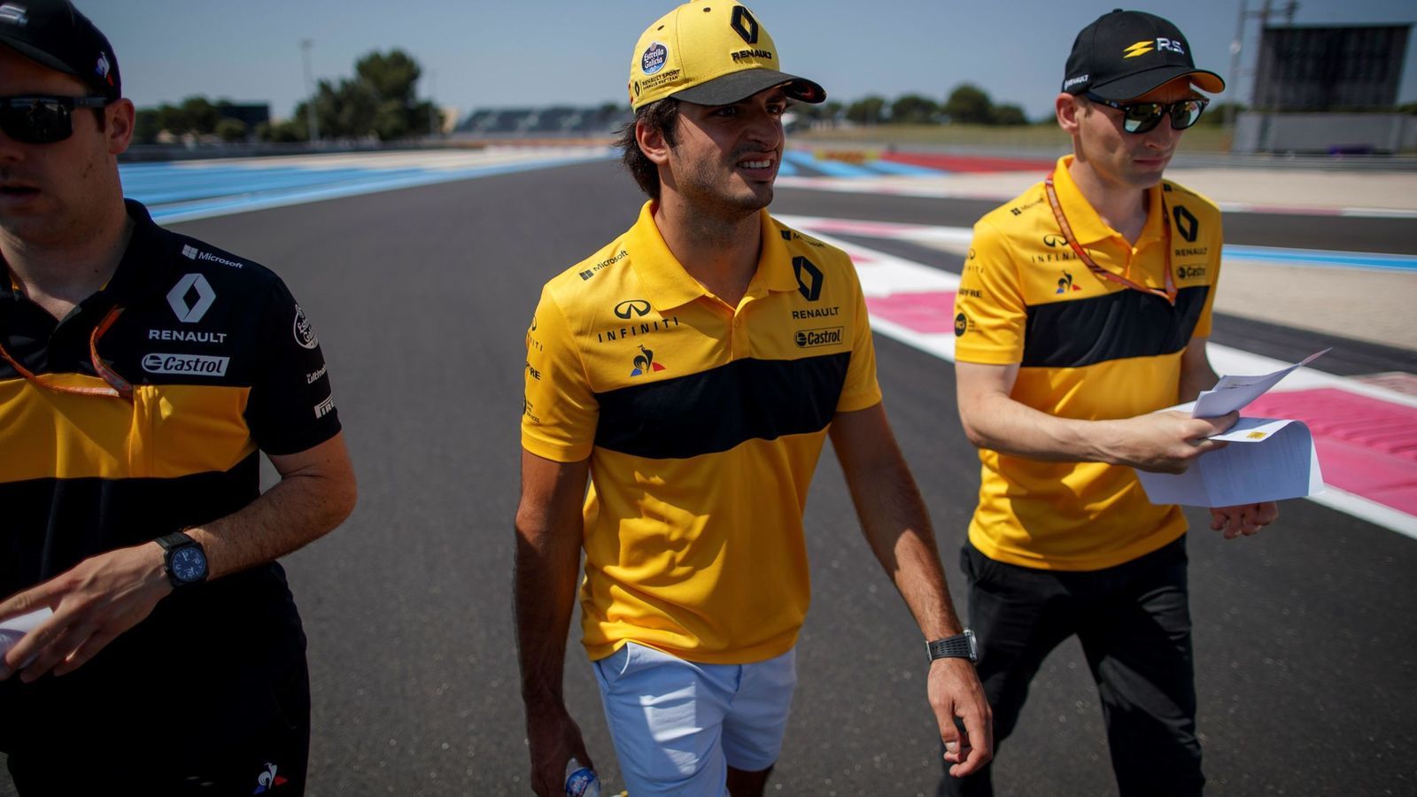 Foto: Carlos Sainz está haciendo una gran temporada y está feliz y centrado en Renault. (EFE)