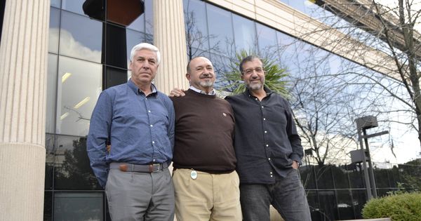 Foto: De izquierda a derecha: Jesús, Matías y Carlos, fundadores de Jubilados Decisivos. (EC)