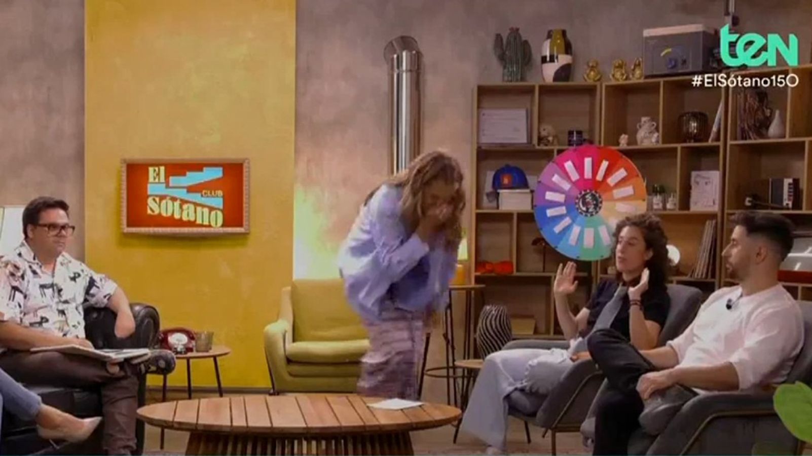 Alba Carrillo abandona abruptamente 'El sótano club' entre lágrimas en plena emisión en directo de Ten