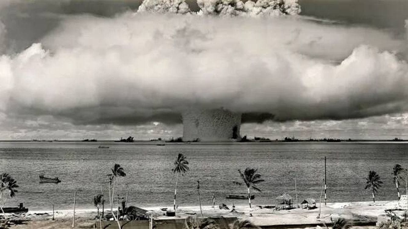 Foto: Baker, un dispositivo de 21 kilotones detonado en el Pacífico en el atolón de Bikini en julio de 1946, fue una de las primeras pruebas nucleares de Estados Unidos en la posguerra.