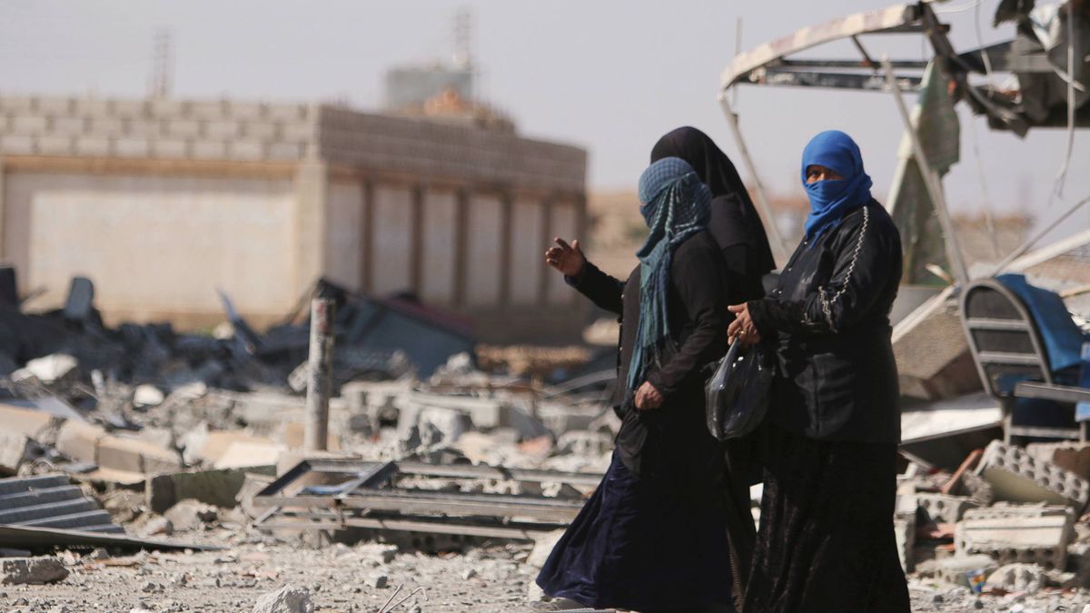 "Así vivíamos bajo el Califato": entramos en una ciudad tomada al Estado Islámico