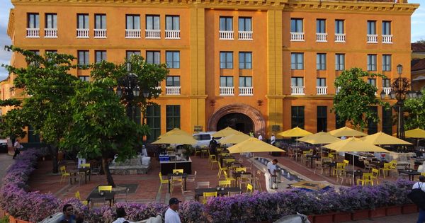Foto: Hotel Charleston de Cartagena de Indias, cinco estrellas. (Wikipedia)