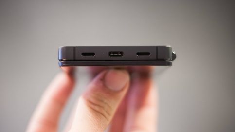 No, no todos los cargadores sirven para tu 'smartphone': así pueden afectar a la batería
