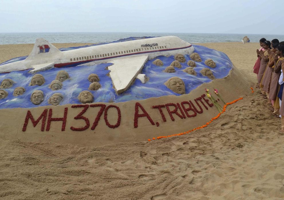 Foto: Homenaje al avión MH370 desaparecido (Reuters)
