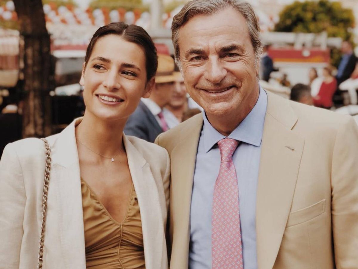 Foto: Ana Sainz con su padre, Carlos Sainz. (Redes sociales)