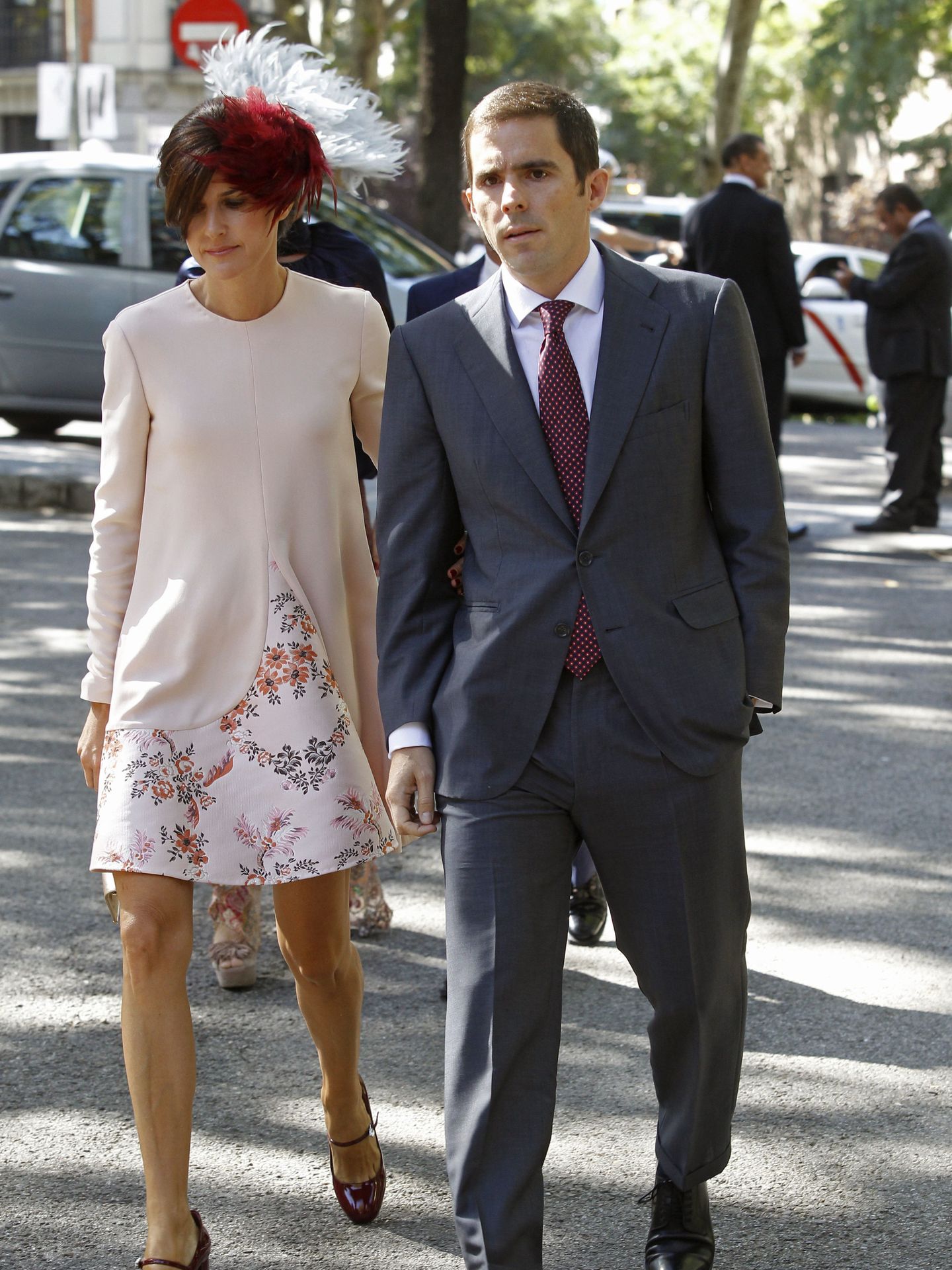 José María Aznar con su mujer en una boda. (EFE)